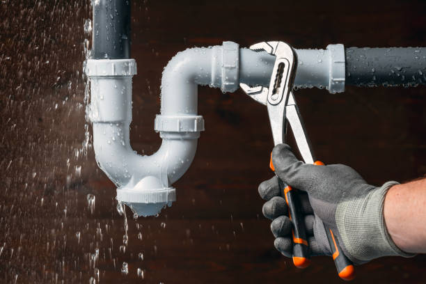 Professional Leak Detection technician working in Camp Hill, AL